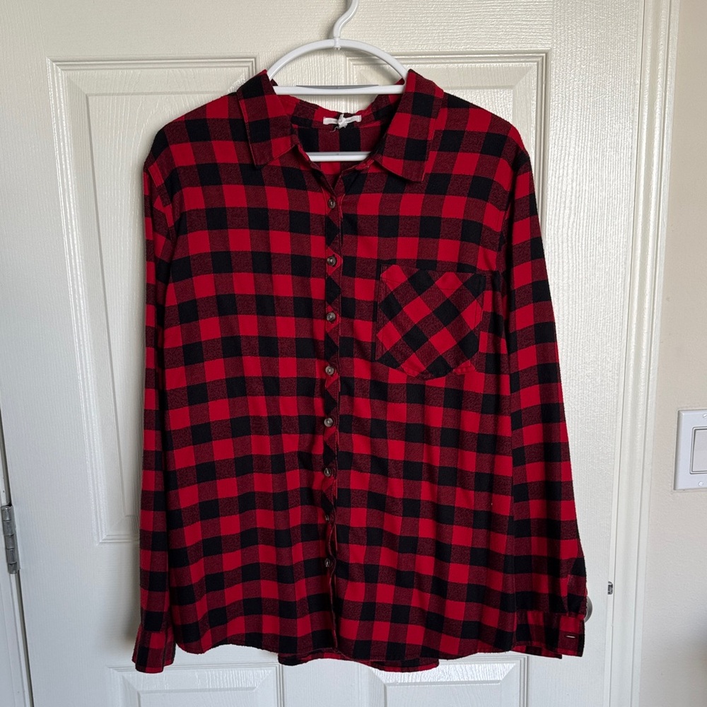 Maurices Red and Black Buffalo Plaid Shirt. Size 2X.